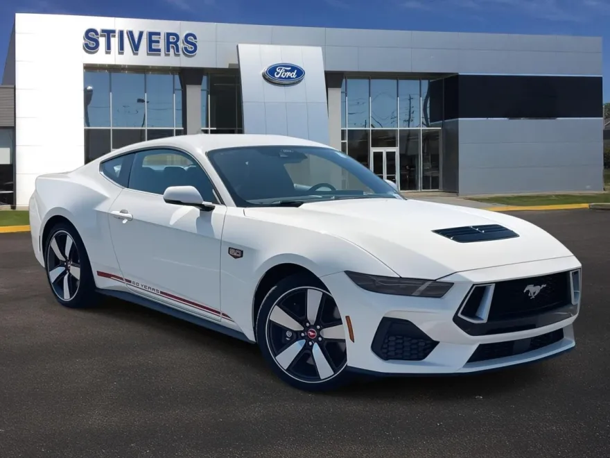 2025 Ford Mustang GT Premium photo 1