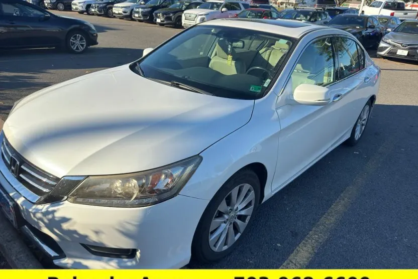 2014 Honda Accord Touring photo 1