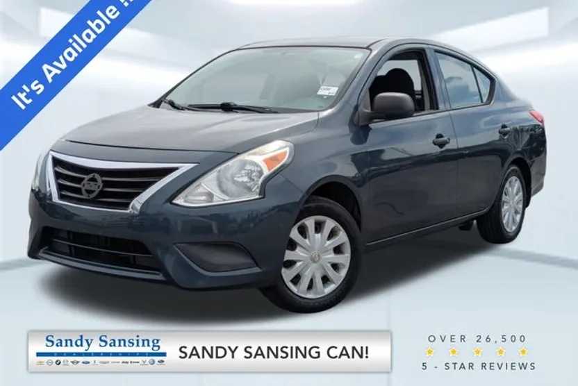 2015 Nissan Versa 1.6 Plus photo 1
