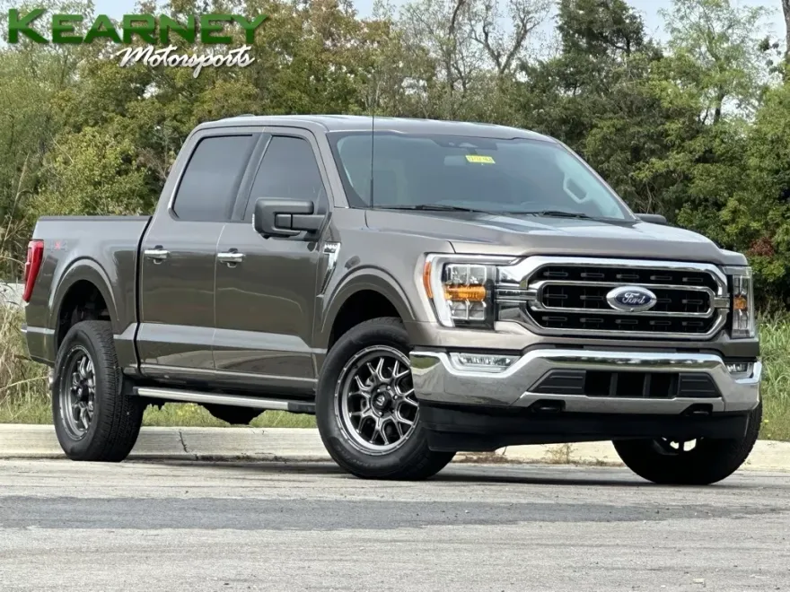 2022 Ford F-150 XLT photo 1