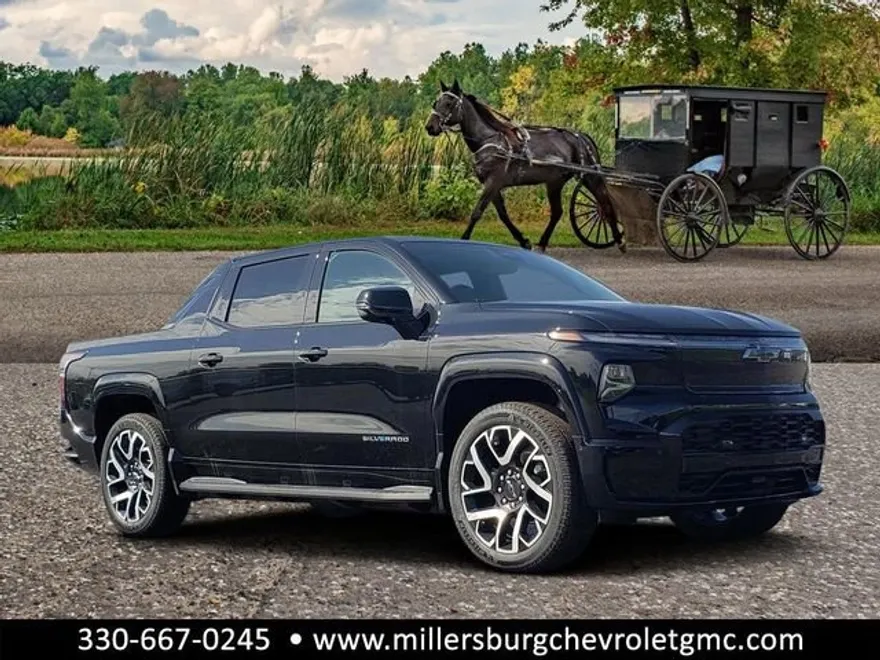 2025 Chevrolet Silverado EV RST photo 1