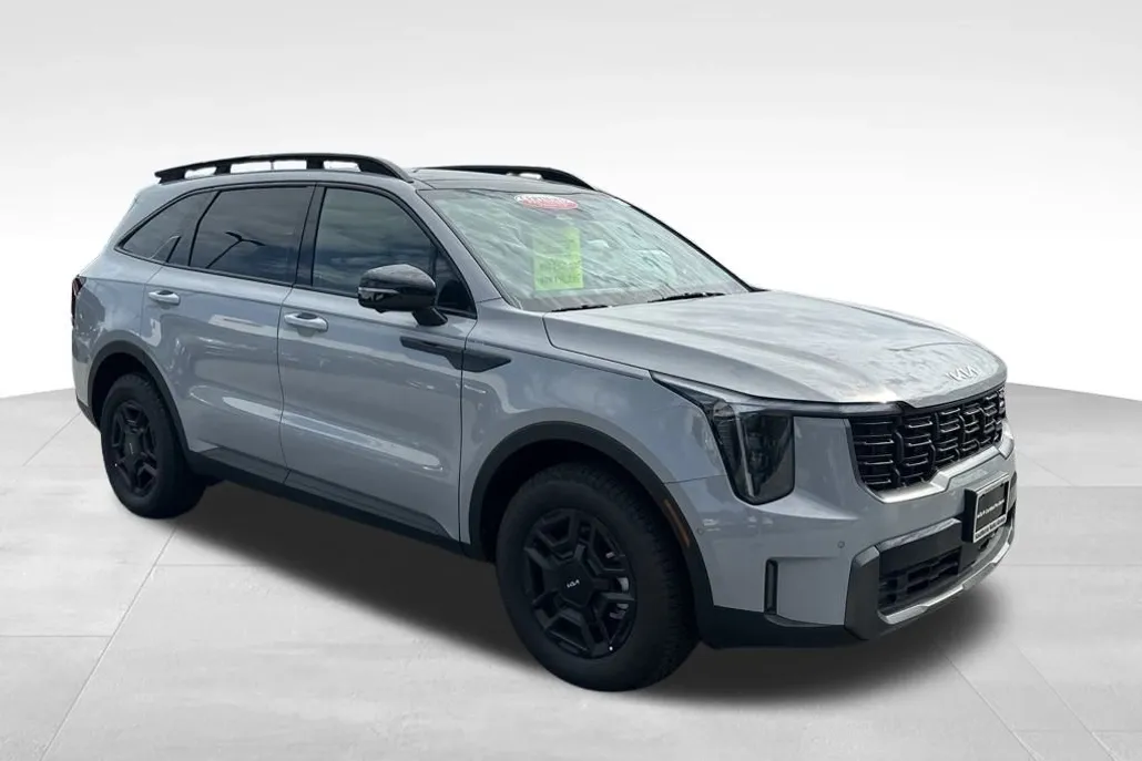 2024 Kia Sorento X-Pro SX photo 1