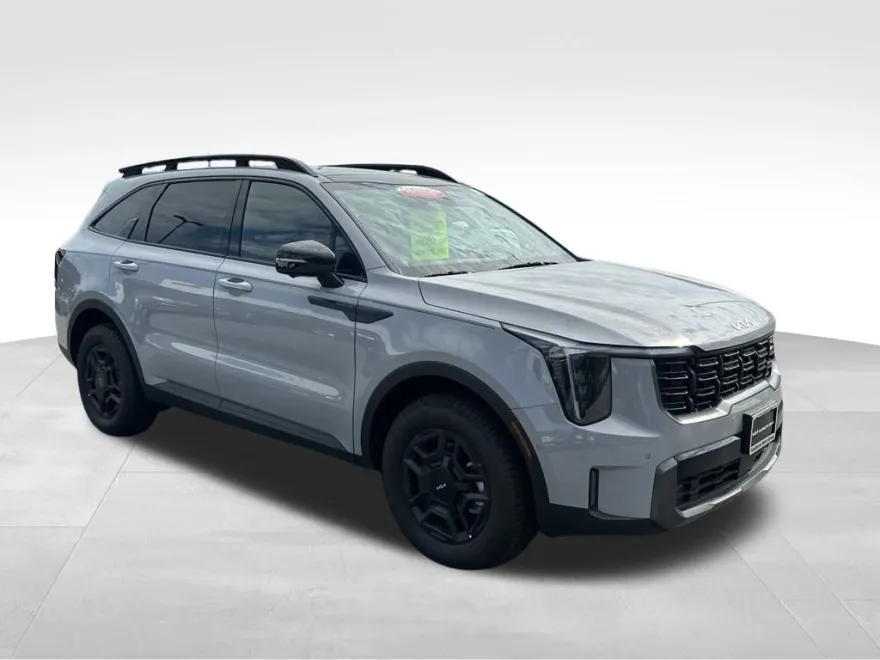 2024 Kia Sorento X-Pro SX photo 1