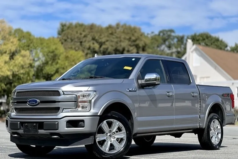 2020 Ford F-150 Platinum photo 1