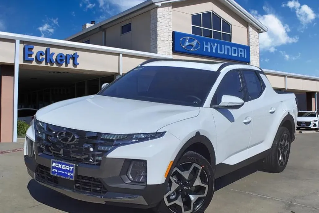 2024 Hyundai Santa Cruz Limited photo 1