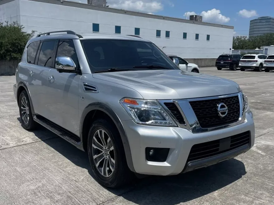 2020 Nissan Armada SL photo 1