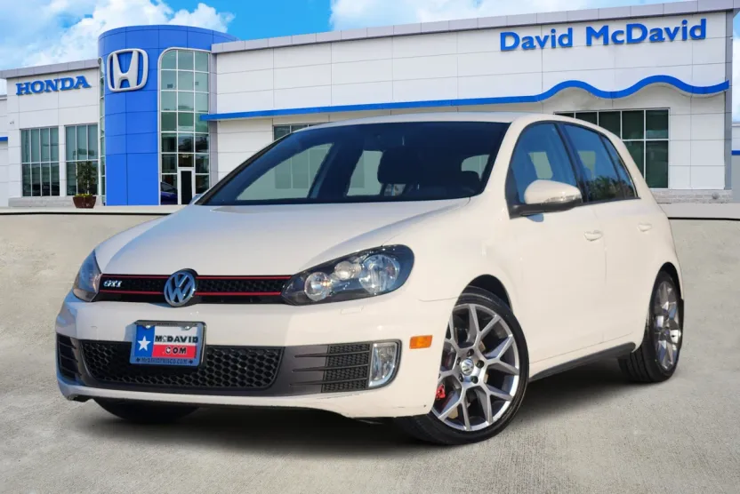 2013 Volkswagen Golf GTI photo 1