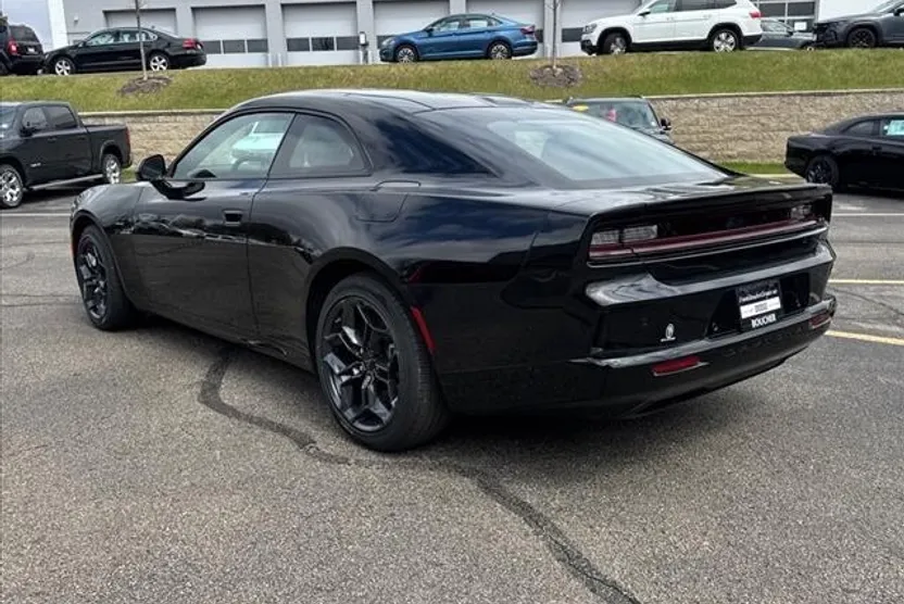 2025 Dodge Charger R/T photo 1