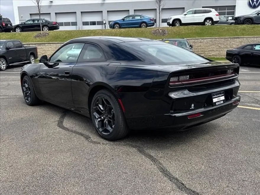 2025 Dodge Charger R/T photo 1