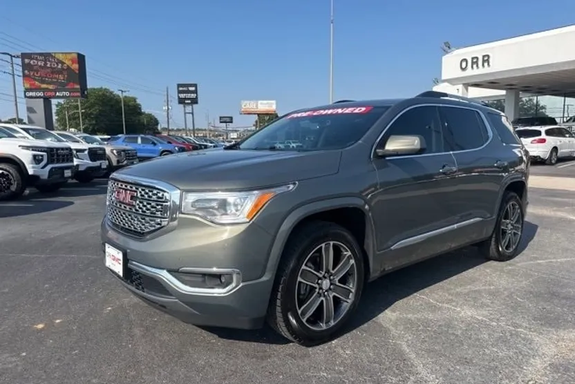 2018 Gmc Acadia Denali photo 1