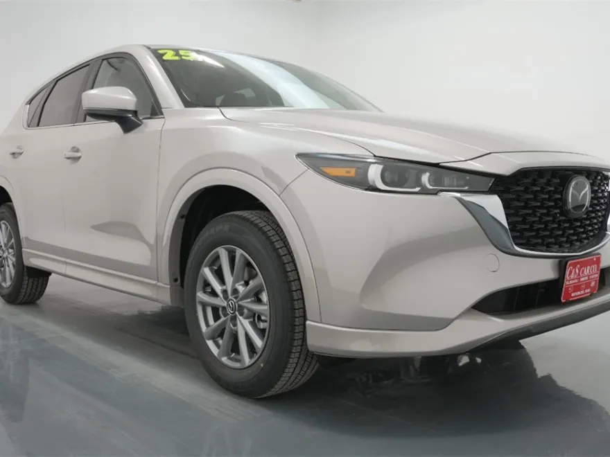 2025 Mazda CX-5 2.5 Select photo 1