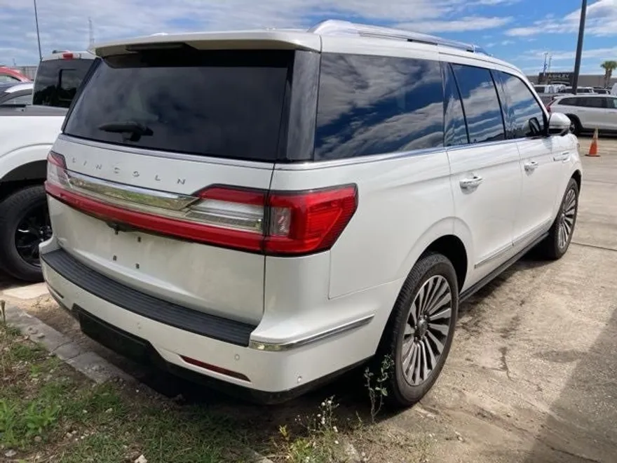 2021 Lincoln Navigator Reserve photo 1