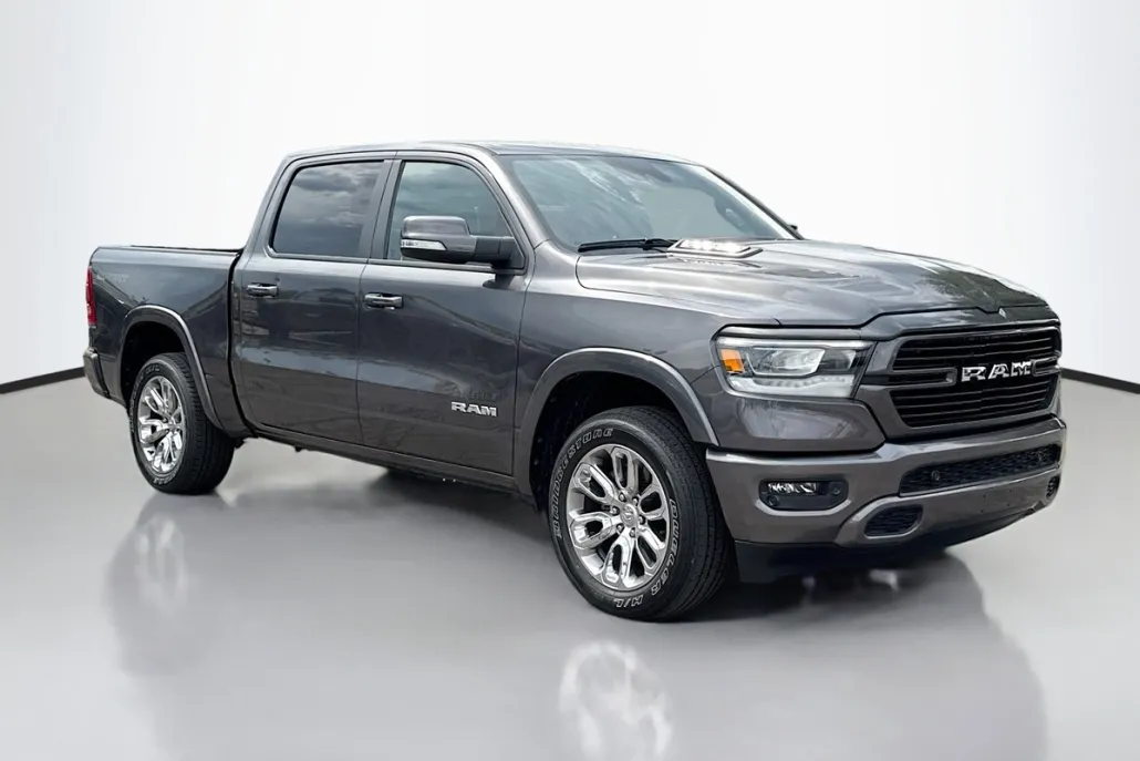 2022 Ram 1500 Laramie photo 1