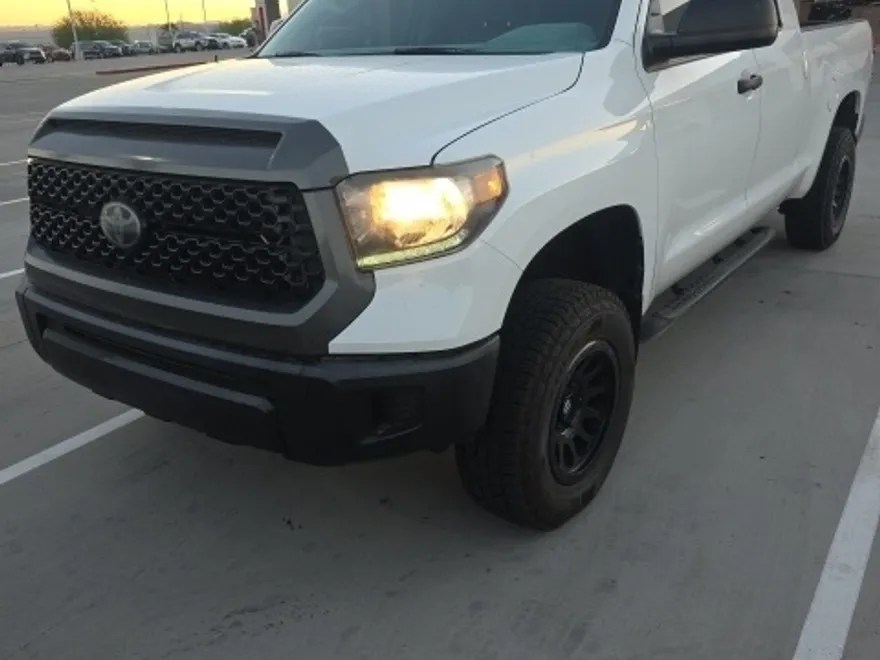 2019 Toyota Tundra SR5 Grade photo 1