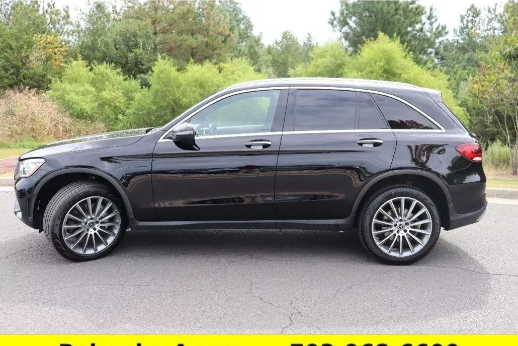 2022 Mercedes Benz GLC 300 4MATIC photo 1