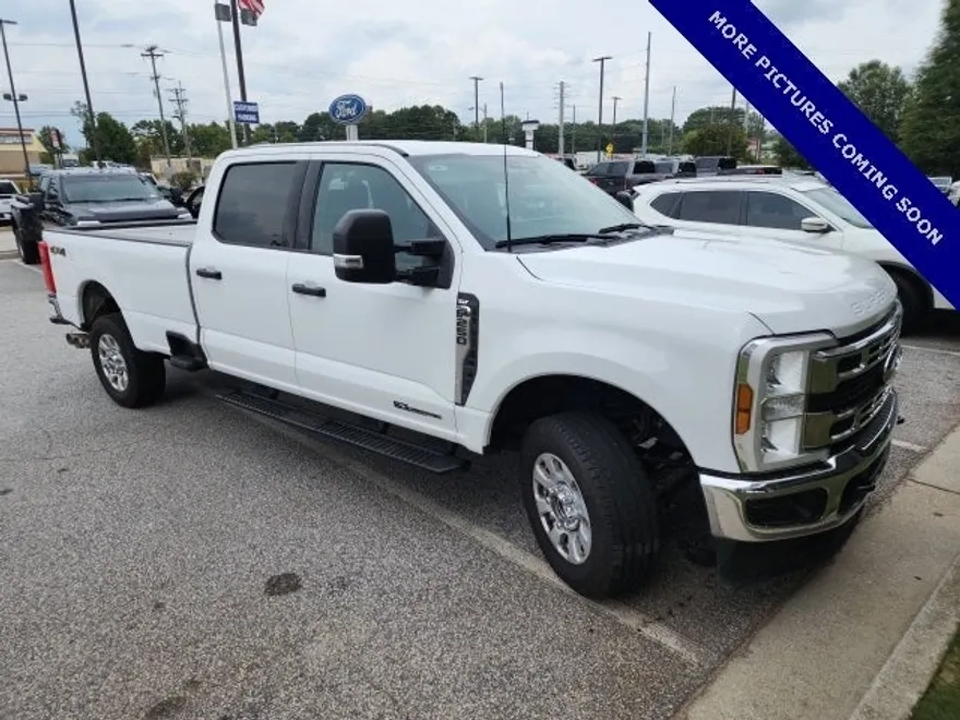 2024 Ford F-250 photo 1