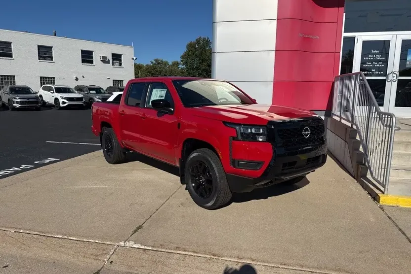 2026 Nissan Frontier SV photo 1