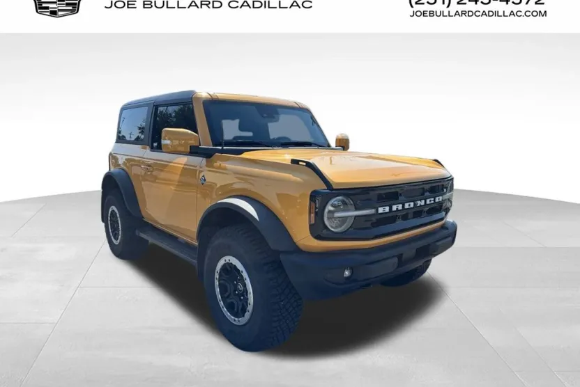 2022 Ford Bronco Outer Banks photo 1