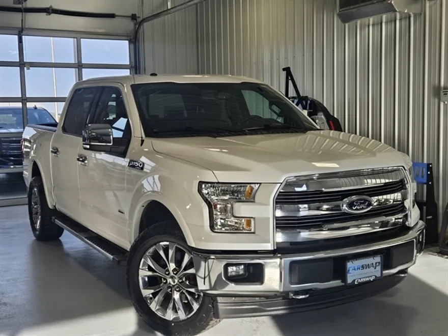 2017 Ford F-150 Lariat photo 1