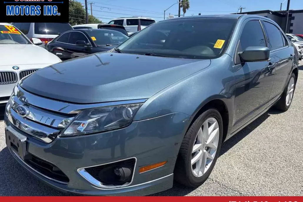 2011 Ford Fusion SEL photo 1