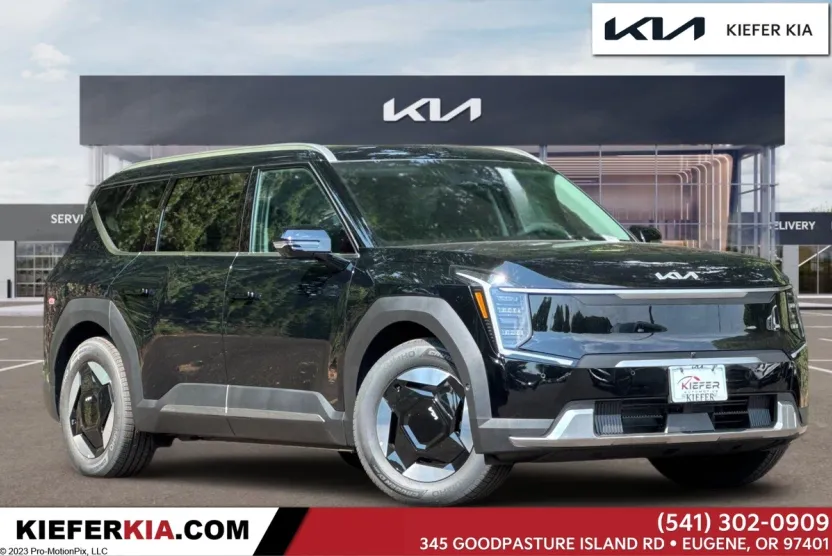 2026 Kia EV9 Wind AWD photo 1