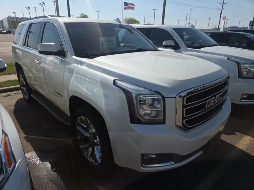 2015 Gmc Yukon SLT photo 1