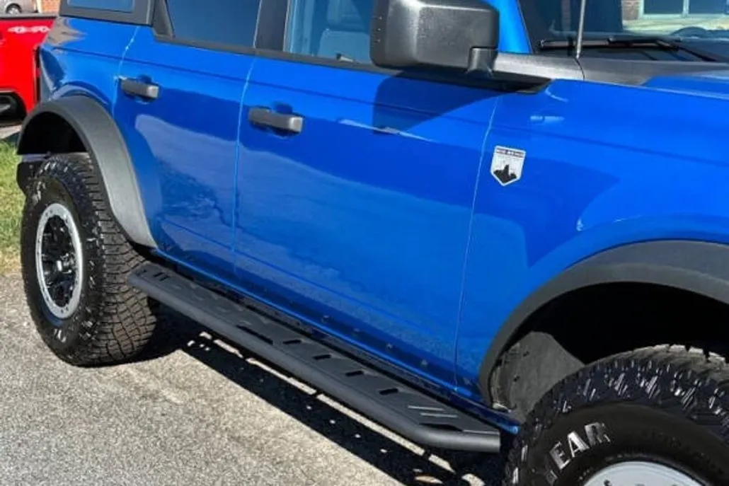 2023 Ford Bronco Big Bend photo 1