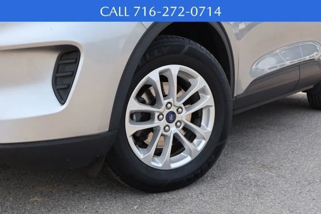 2022 Ford Escape SE photo 1