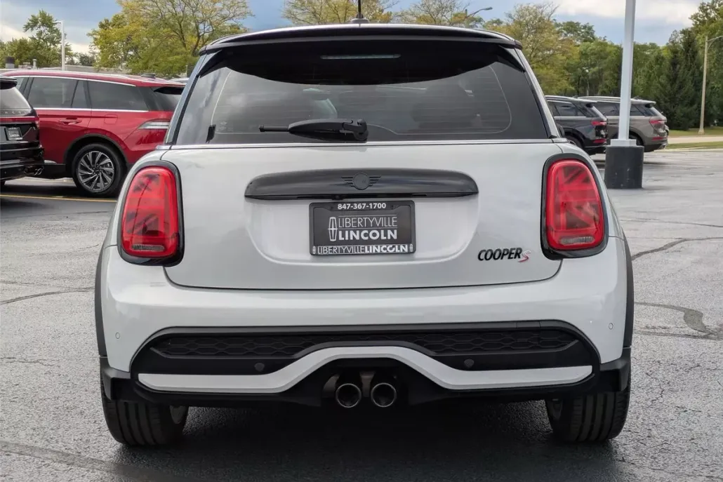 2023 Mini Cooper 2 Door Hardtop S photo 1