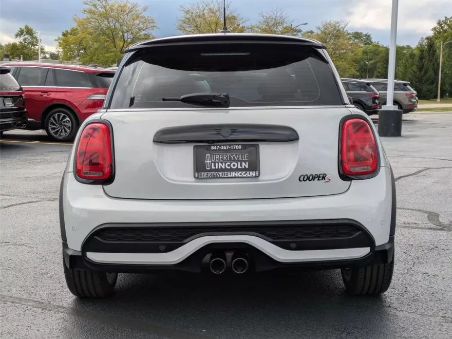 2023 Mini Cooper 2 Door Hardtop S photo 1