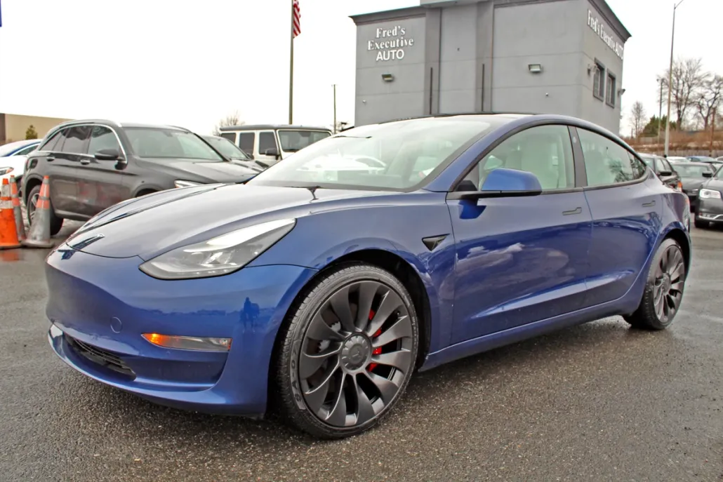 2022 Tesla Model 3 Performance photo 1