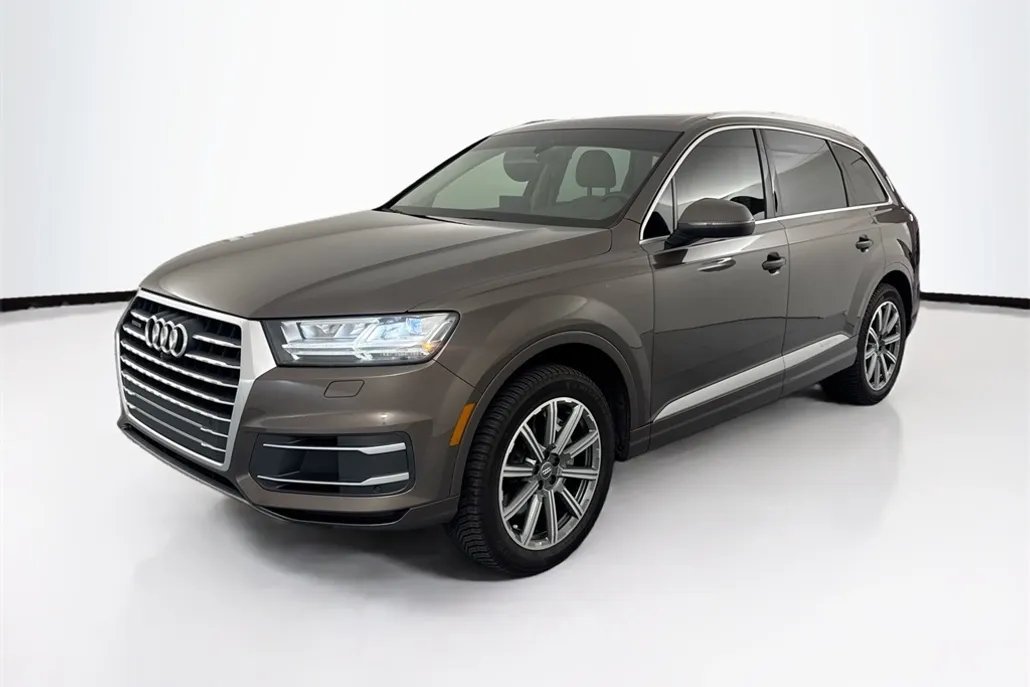 2019 Audi Q7 45 Premium Plus photo 1