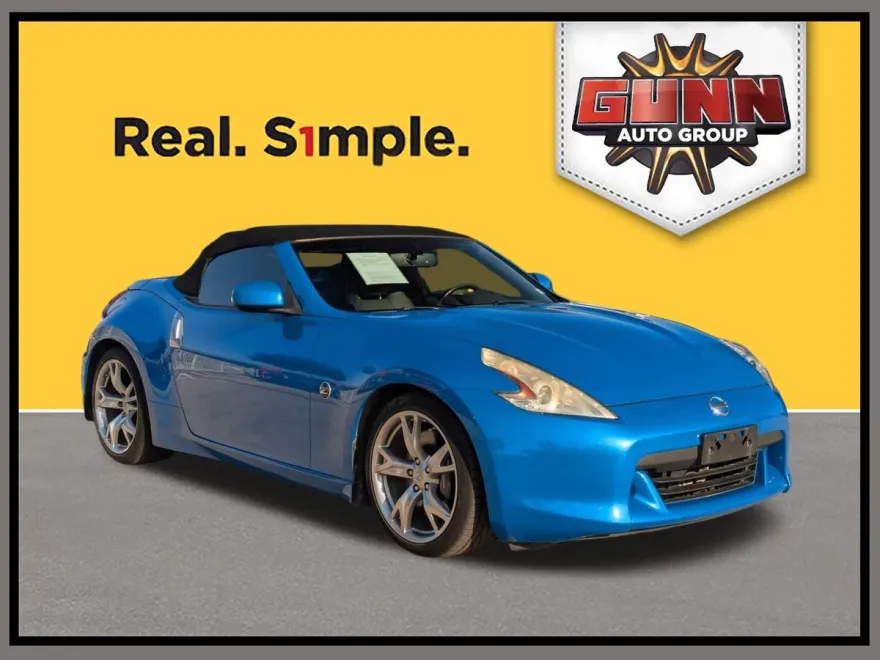2011 Nissan 370Z Touring photo 1