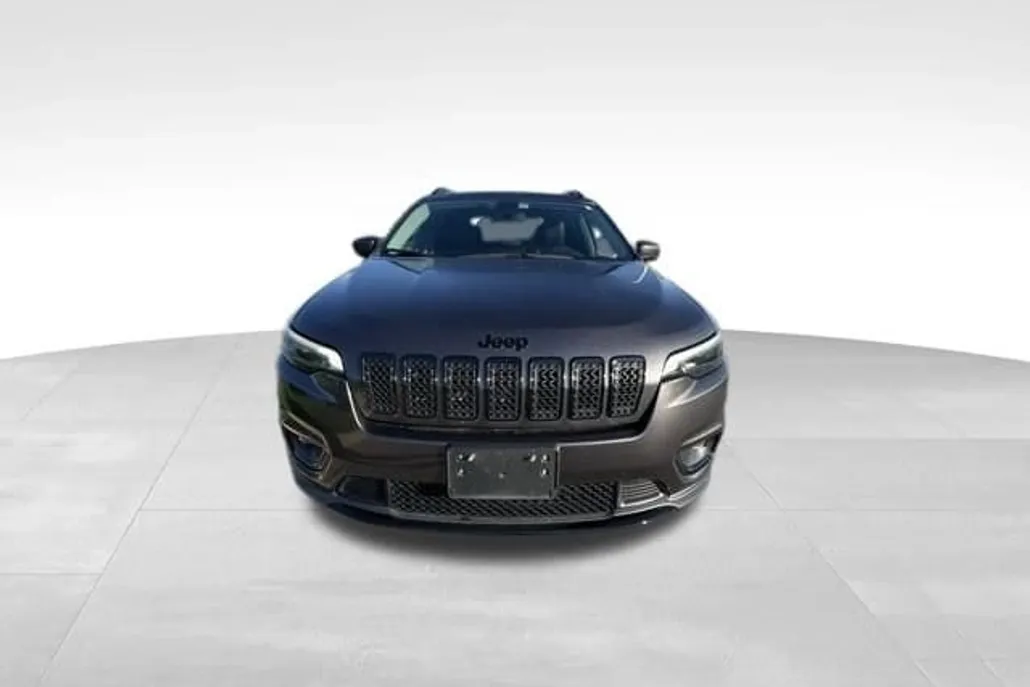 2020 Jeep Cherokee Altitude photo 1