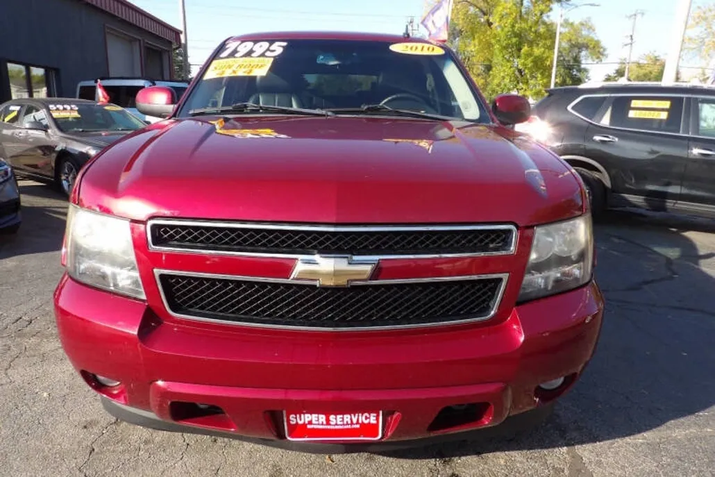 2010 Chevrolet Tahoe LT photo 1