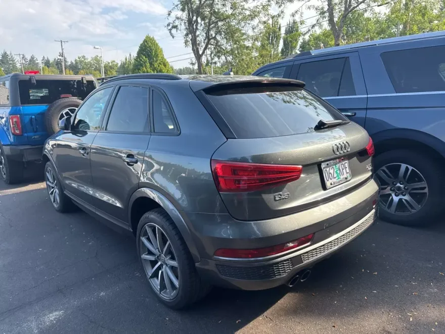 2018 Audi Q3 Premium Plus photo 1