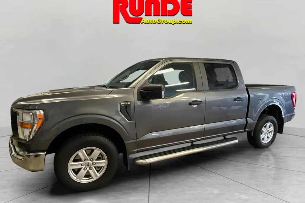 2022 Ford F-150 XL photo 1