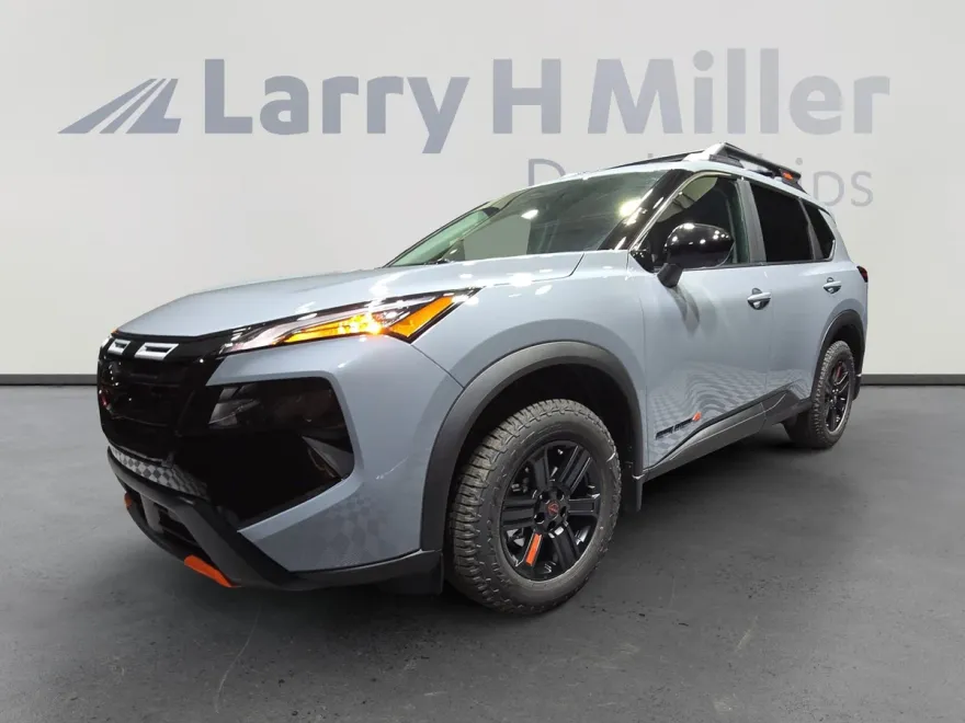 2026 Nissan Rogue SV photo 1