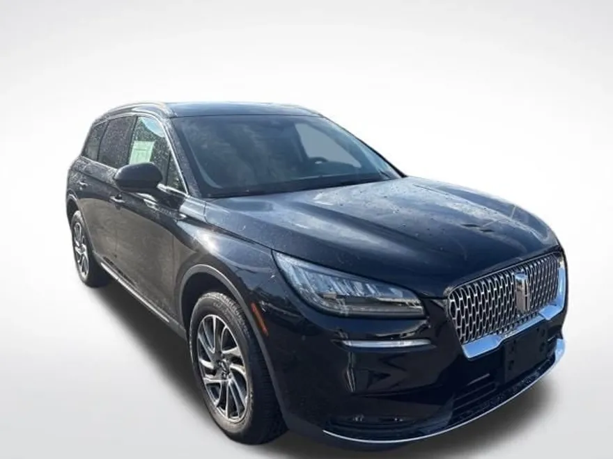 2022 Lincoln Corsair Standard photo 1