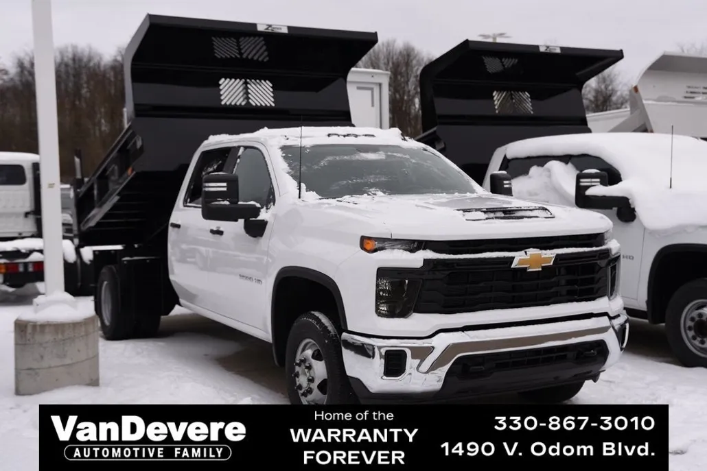 2024 Chevrolet Silverado 3500HD Work Truck photo 1