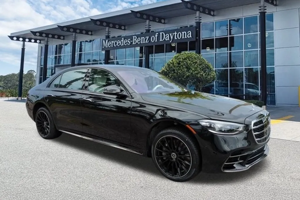 2025 Mercedes Benz S 580 4MATIC photo 1
