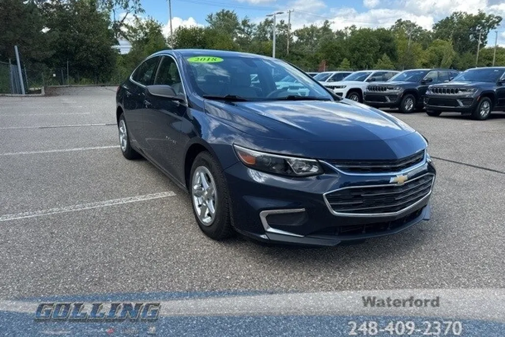 2018 Chevrolet Malibu LS photo 1
