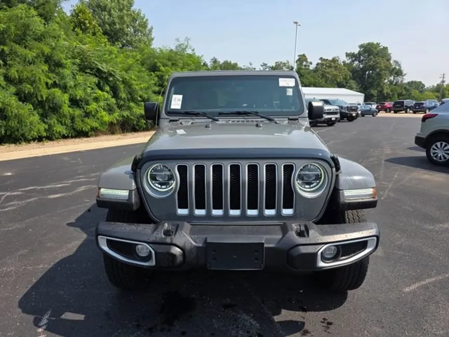 2021 Jeep Wrangler Unlimited Sahara photo 1