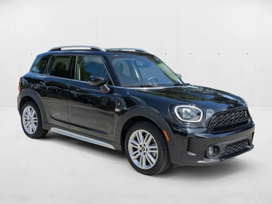 2024 Mini Countryman S photo 1