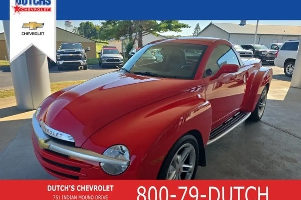 2003 Chevrolet SSR photo 1
