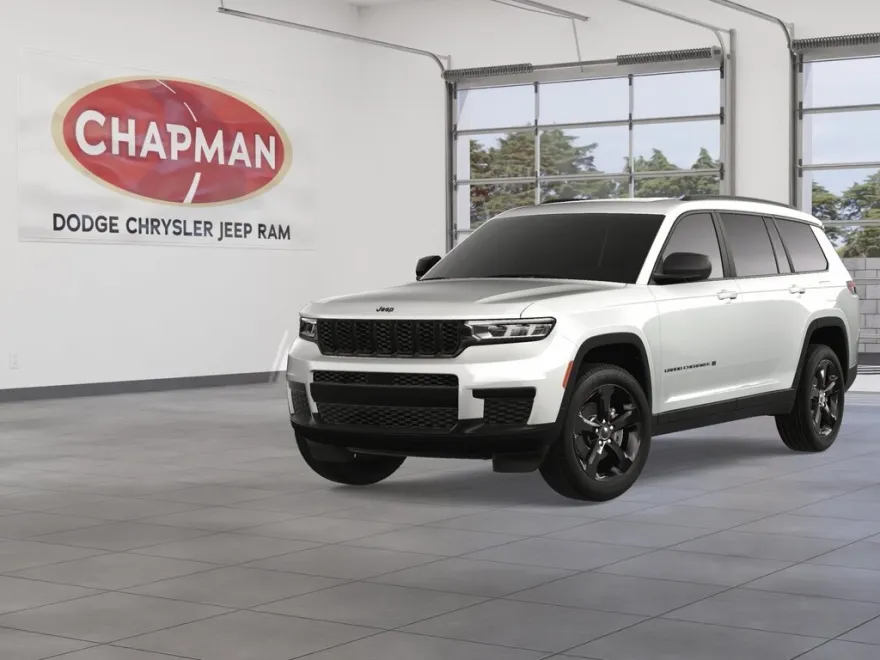 2025 Jeep Grand Cherokee Laredo photo 1