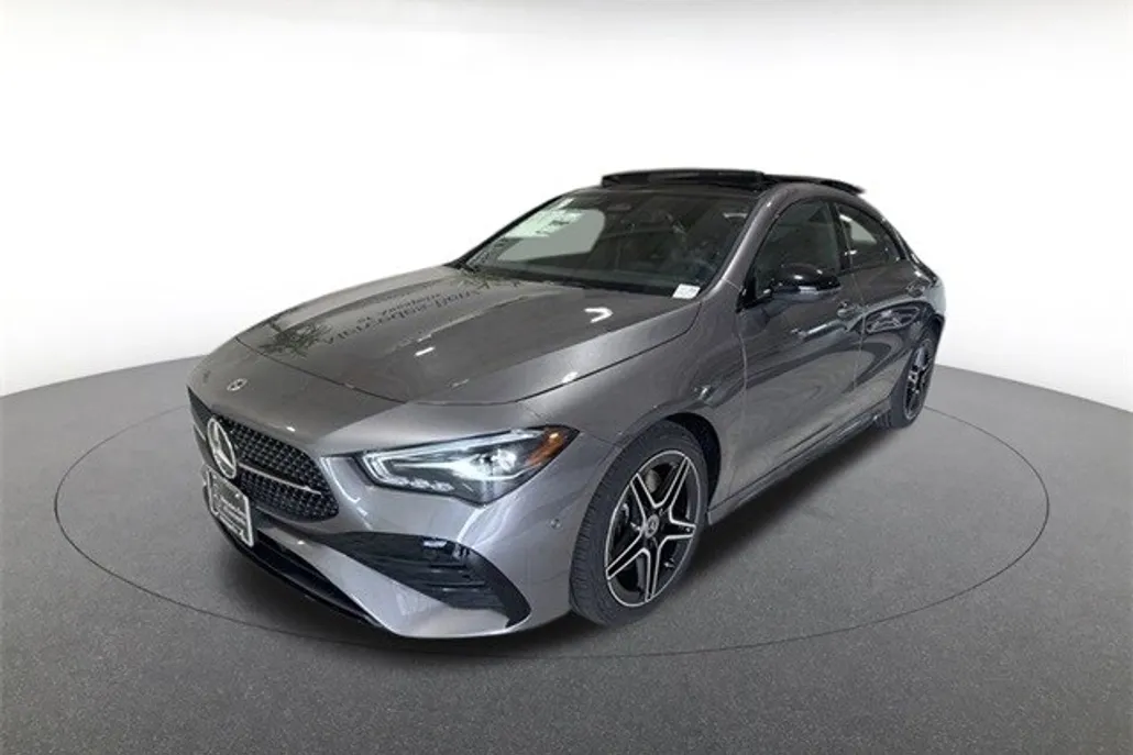 2025 Mercedes Benz CLA 250 4MATIC photo 1