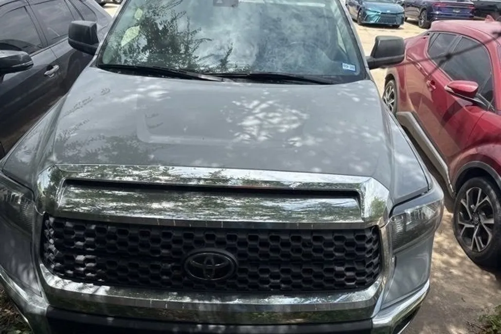 2021 Toyota Tundra SR5 CrewMax photo 1