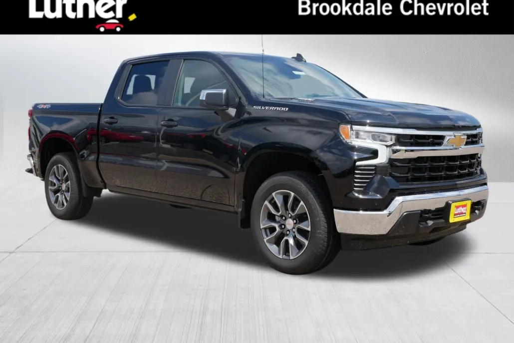 2025 Chevrolet Silverado 1500 LT photo 1