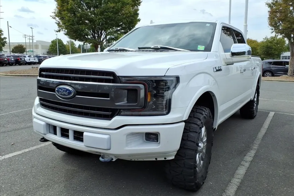 2018 Ford F-150 XLT photo 1